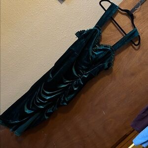 Cider Deep Green Velvet Dress